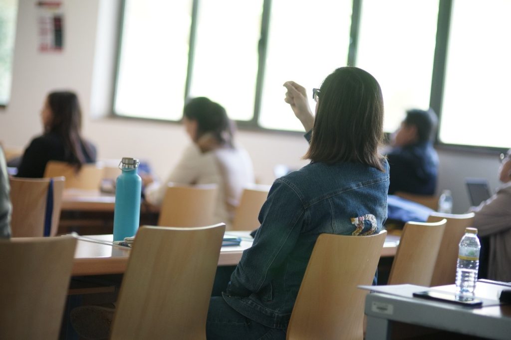 Figura 1: seminarios del miércoles día 6
